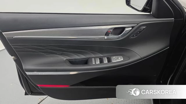 Hyundai The New Grandeur IG id 4759478 из Кореи 16