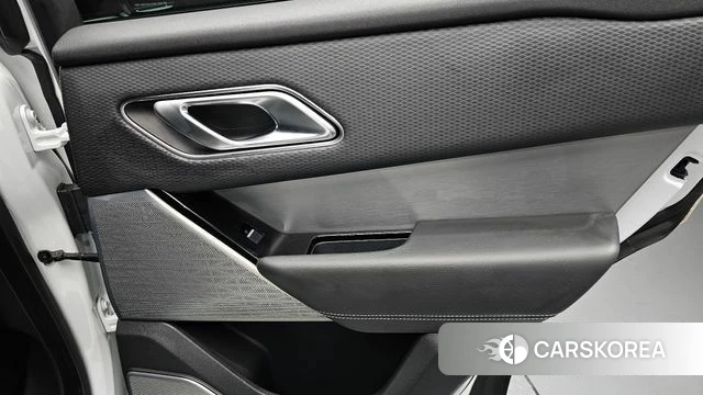 Land Rover Range Rover Velar id 4188254 из Кореи 16