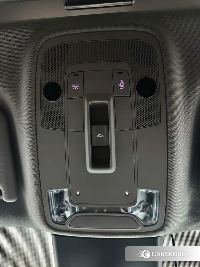 Audi Q2L id 4348396 из Китая 16