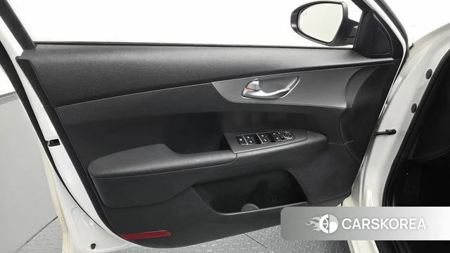 Kia The New K3 2nd generation id 4195634 из Кореи 16