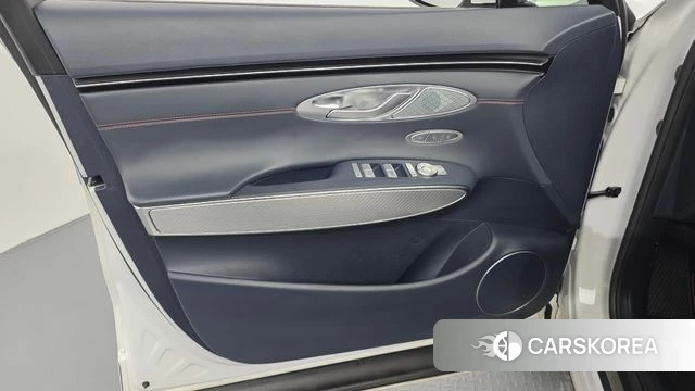 Genesis GV70 id 4593811 из Кореи 16