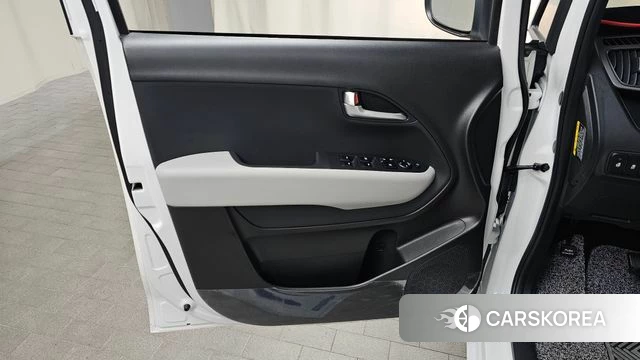 Kia The New Kia Ray id 4443503 из Кореи 16