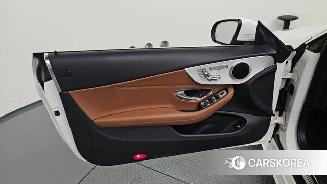 Mercedes-Benz C-Class W205 id 4587428 из Кореи 16