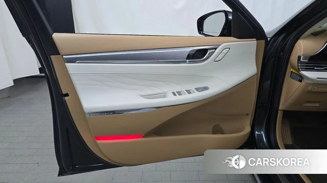 Hyundai The New Grandeur IG Hybrid id 4667295 из Кореи 16