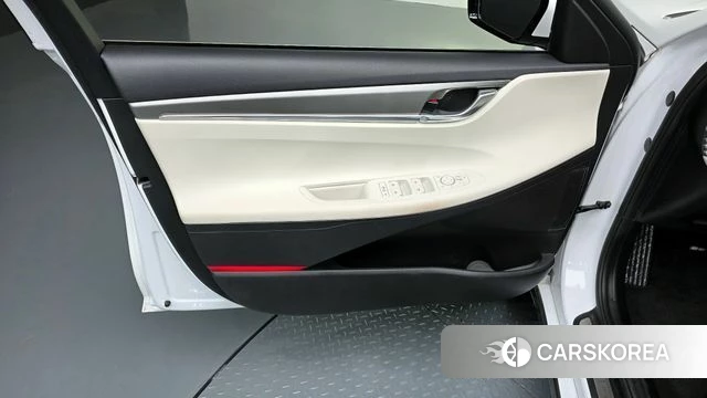 Hyundai The New Grandeur IG id 4361521 из Кореи 16
