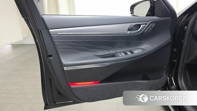 Hyundai The New Grandeur IG id 4573638 из Кореи 16