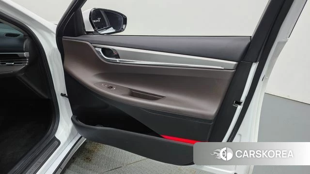 Hyundai The New Grandeur IG id 4428352 из Кореи 16