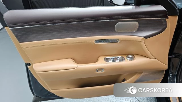 Genesis G90 (RS4) id 4624278 из Кореи 16