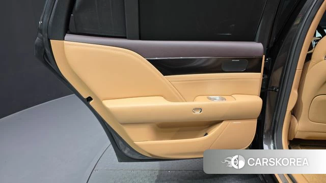 Genesis G90 (RS4) id 4650612 из Кореи 16