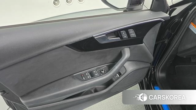 Audi A4 (B9) id 4415708 из Кореи 16