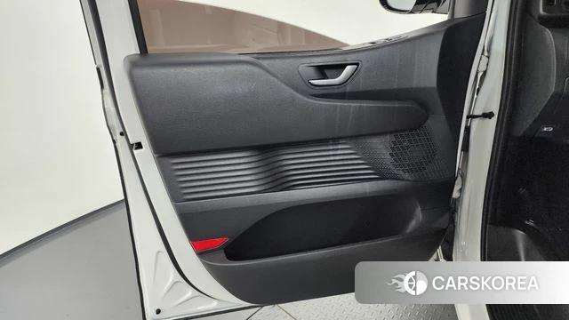 Hyundai Staria id 4870739 из Кореи 16