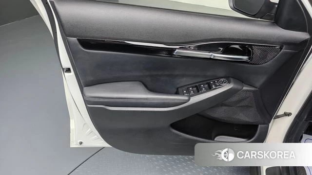 Kia Seltos id 4894894 из Кореи 16
