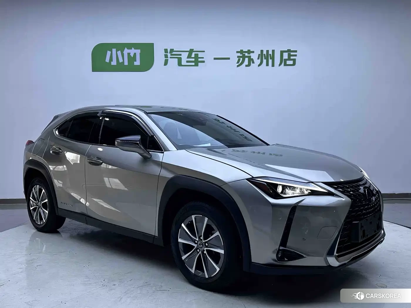 Lexus UX id 4622542 из Китая 16
