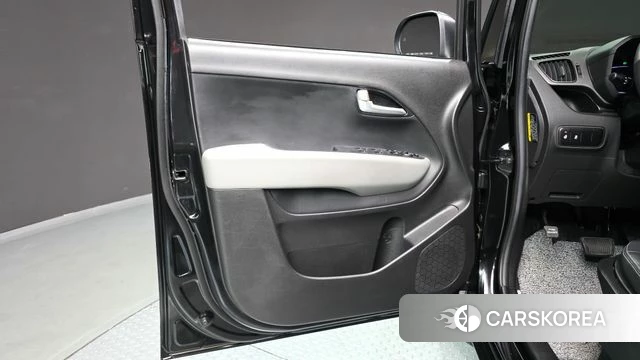Kia The New Kia Ray id 4934558 из Кореи 16