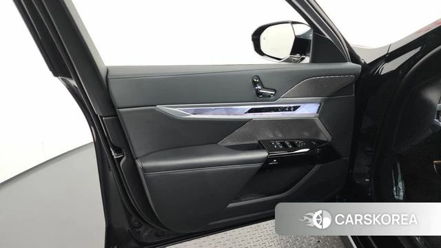 BMW 7 Series (G70) id 4494187 из Кореи 16