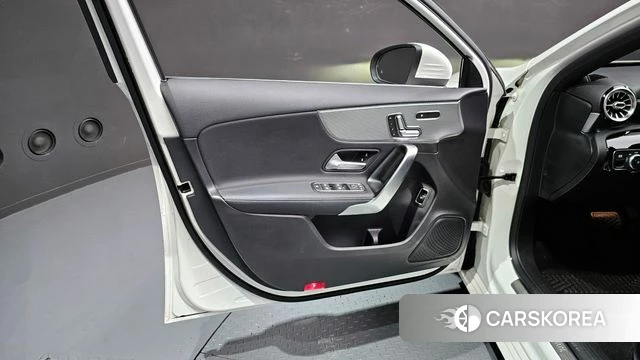 Mercedes-Benz A-Class W177 id 4202536 из Кореи 16