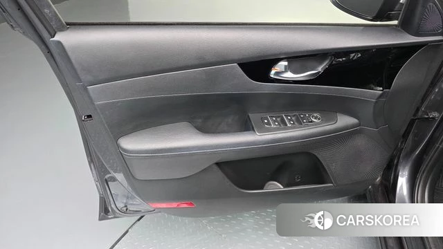 Kia The New K3 2nd generation id 4676773 из Кореи 16