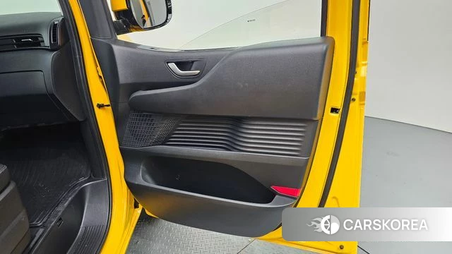 Hyundai Staria id 4280341 из Кореи 16