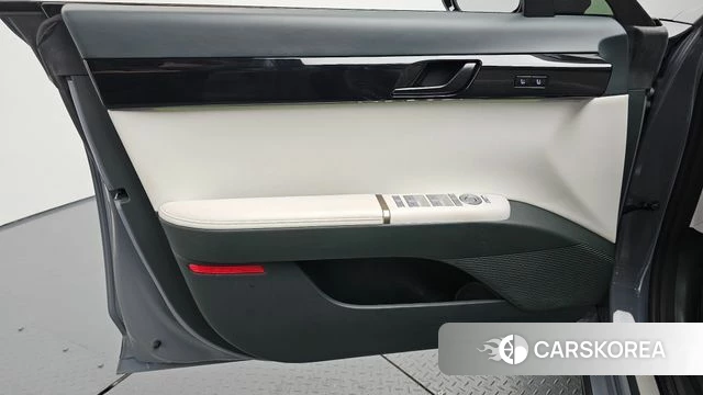 Hyundai Grandeur Hybrid (GN7) id 4687439 из Кореи 16