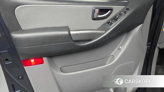 Hyundai The New Grand Starex id 4626467 из Кореи 16