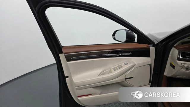 Genesis G90 id 4482105 из Кореи 16