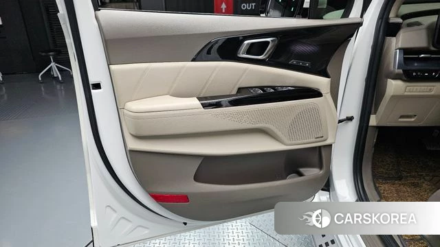 Kia Carnival 4th generation id 4594279 из Кореи 16