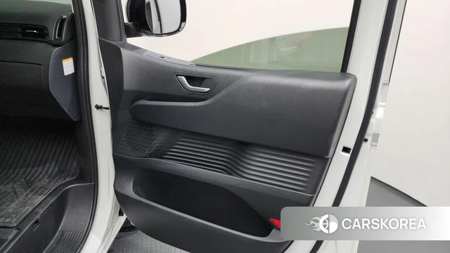 Hyundai Staria id 4527868 из Кореи 16