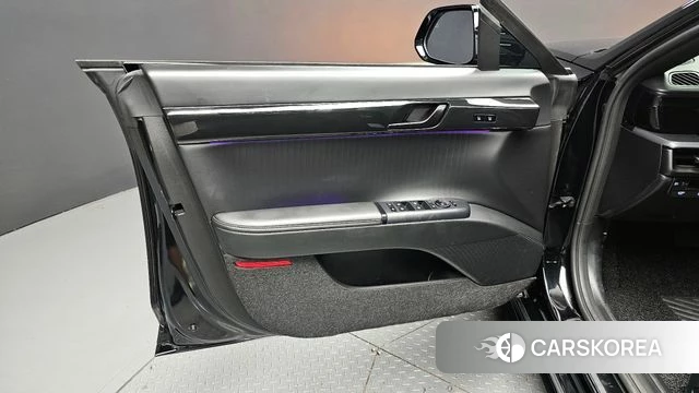 Hyundai Grandeur (GN7) id 4408894 из Кореи 16