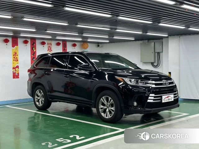 Toyota Highlander id 4259606 из Китая 16