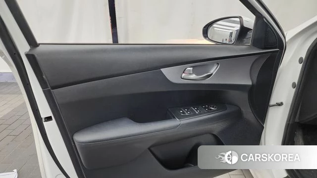 Kia The New K3 2nd generation id 4542138 из Кореи 16