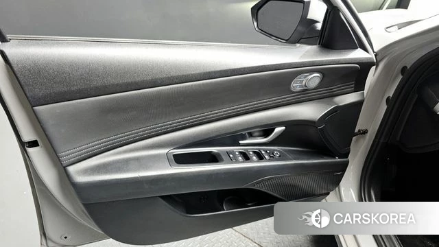 Hyundai Avante Hybrid (CN7) id 4283718 из Кореи 16