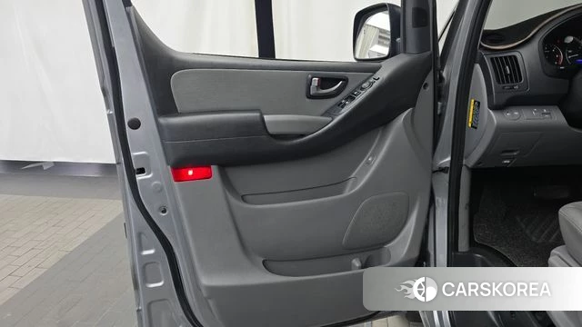 Hyundai The New Grand Starex id 4900734 из Кореи 16