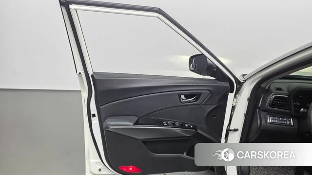 Ssangyong Tivoli Air id 4330733 из Кореи 16