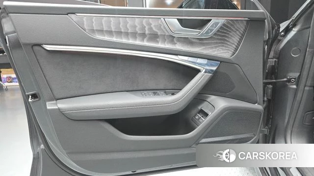 Audi A7 (4K) id 4584113 из Кореи 16