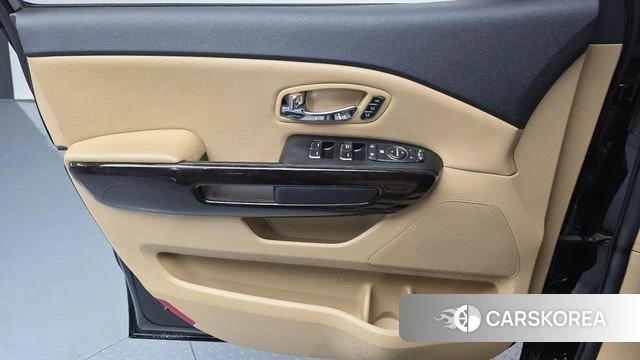 Kia The New Carnival id 4520877 из Кореи 16