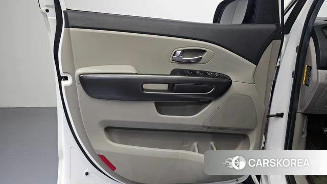 Kia The New Carnival id 4568036 из Кореи 16