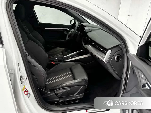 Audi A3 id 4335267 из Китая 16