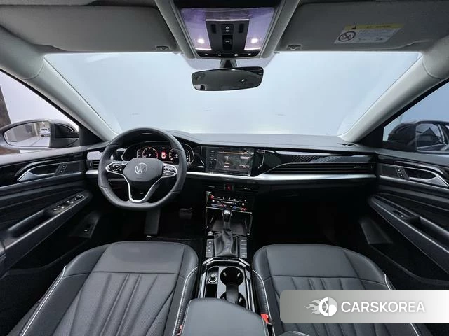 Volkswagen Passat id 4207409 из Китая 16