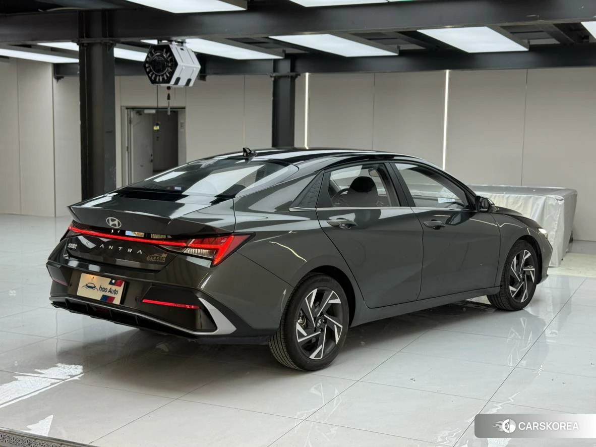 Hyundai Elantra id 4406036 из Китая 16