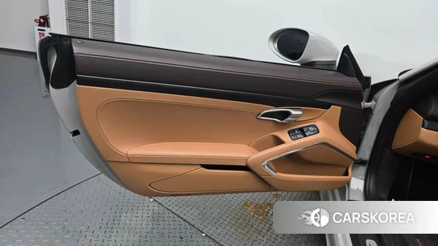 Porsche 718 Boxster id 4739889 из Кореи 16