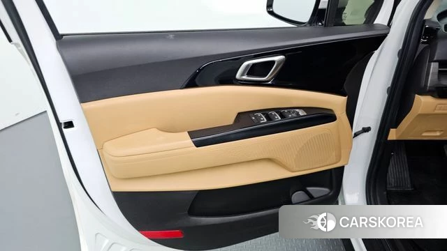 Kia Carnival 4th generation id 4388649 из Кореи 16