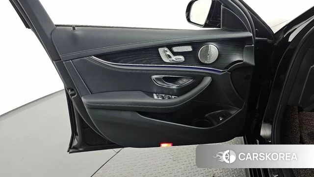 Mercedes-Benz E-Class W213 id 4354771 из Кореи 16