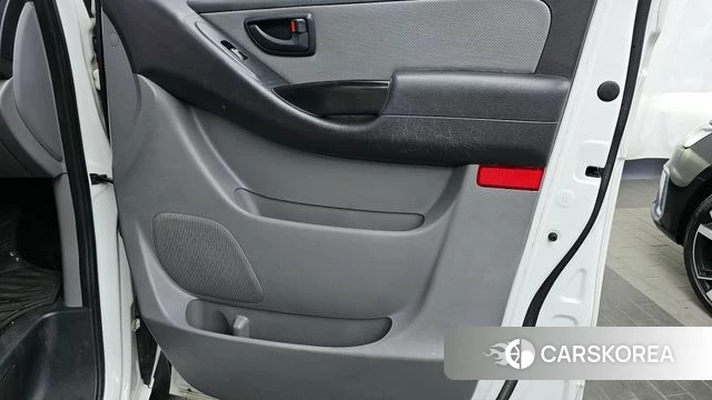Hyundai The New Grand Starex id 4286073 из Кореи 16