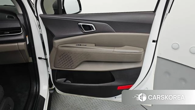 Kia The New Carnival 4th Generation id 4767747 из Кореи 16