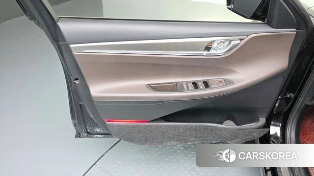 Hyundai The New Grandeur IG id 4470581 из Кореи 16