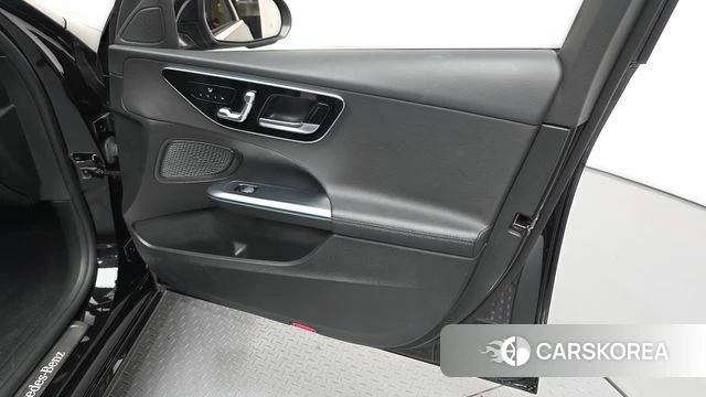 Mercedes-Benz C-Class W206 id 4292296 из Кореи 16
