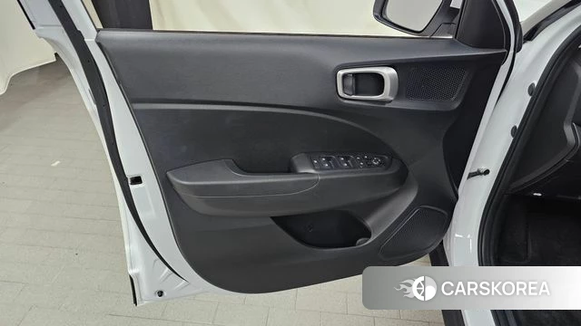 Hyundai Venue id 4360082 из Кореи 16