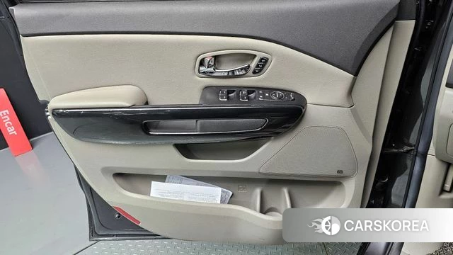 Kia All New Carnival id 4345791 из Кореи 16