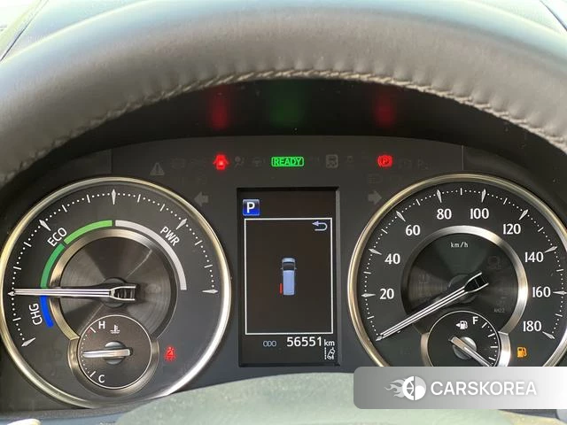 Lexus LM id 4359609 из Китая 16