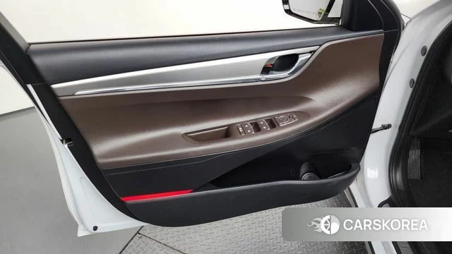 Hyundai The New Grandeur IG id 4316075 из Кореи 16